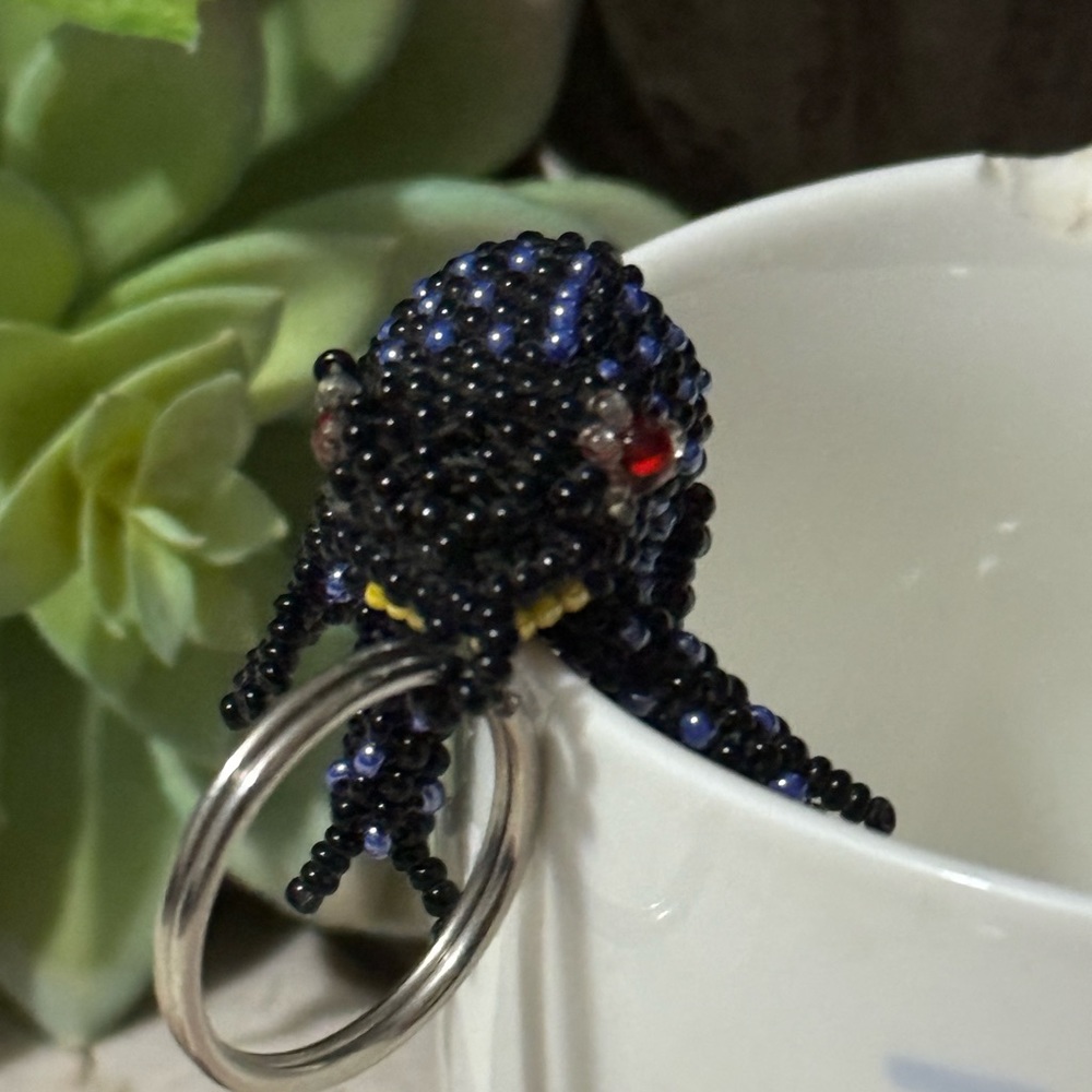 Handmade Beaded KeyChain-Frog - Picture 4 of 10